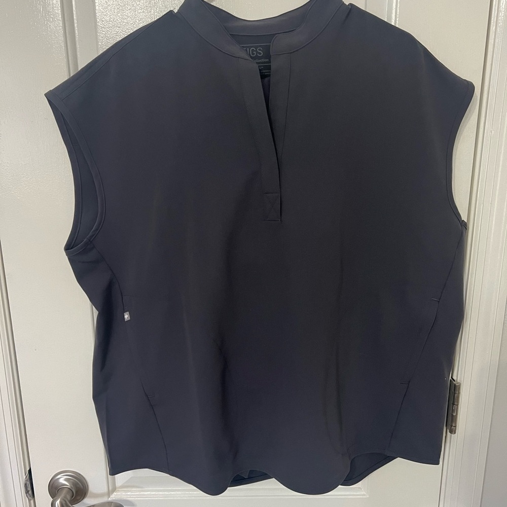 WORN ONCE Figs Rafaela Oversized Scrub Top™
